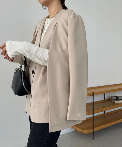 開叉袖西裝外套