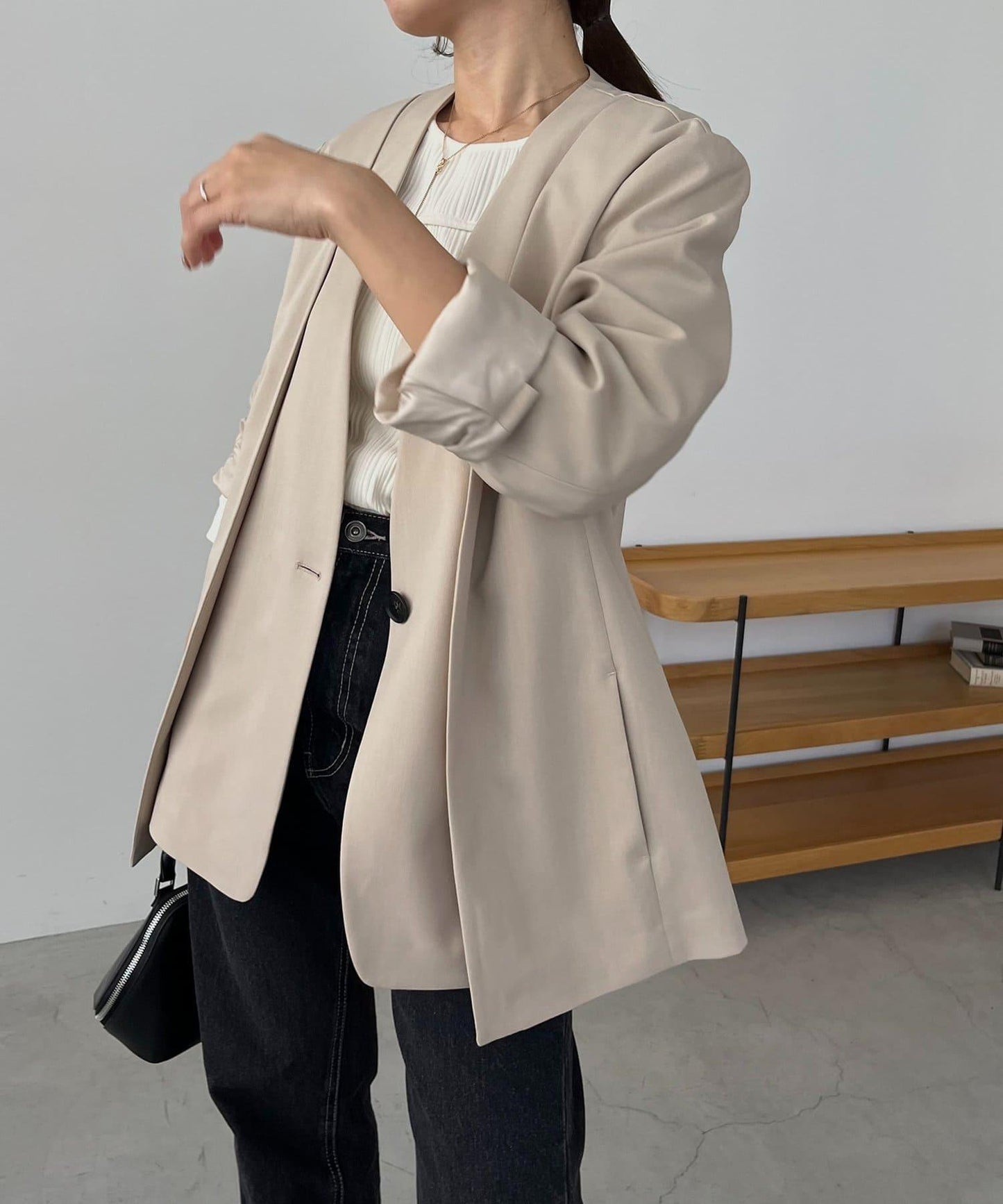 開叉袖西裝外套