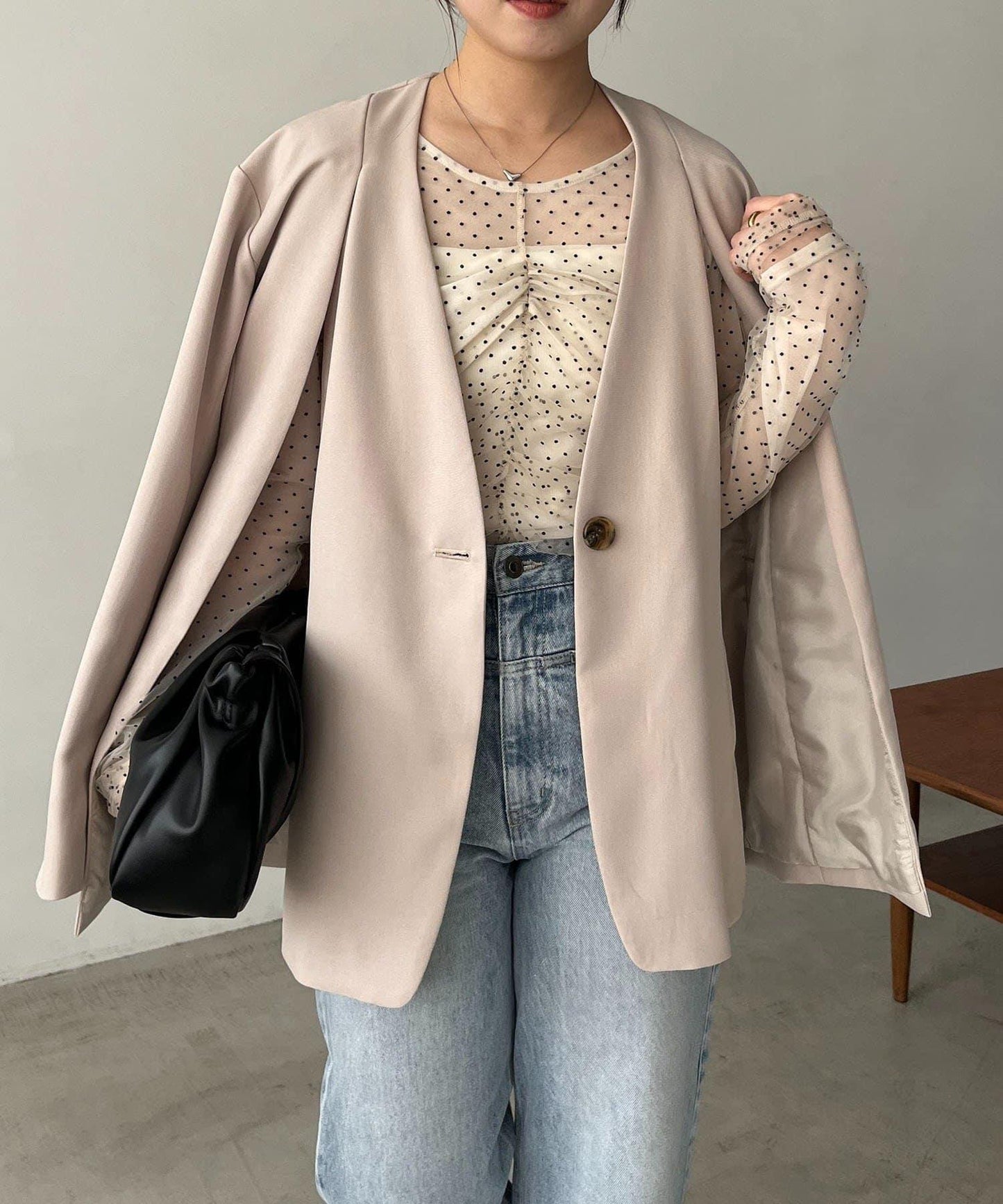 開叉袖西裝外套