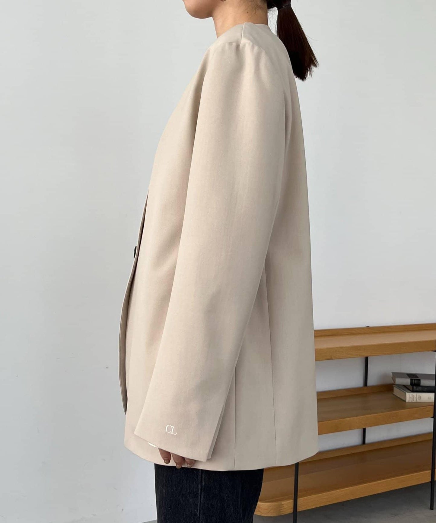 開叉袖西裝外套