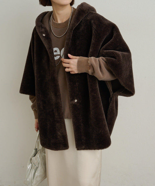 【Omekashi】短款仿毛絨斗篷