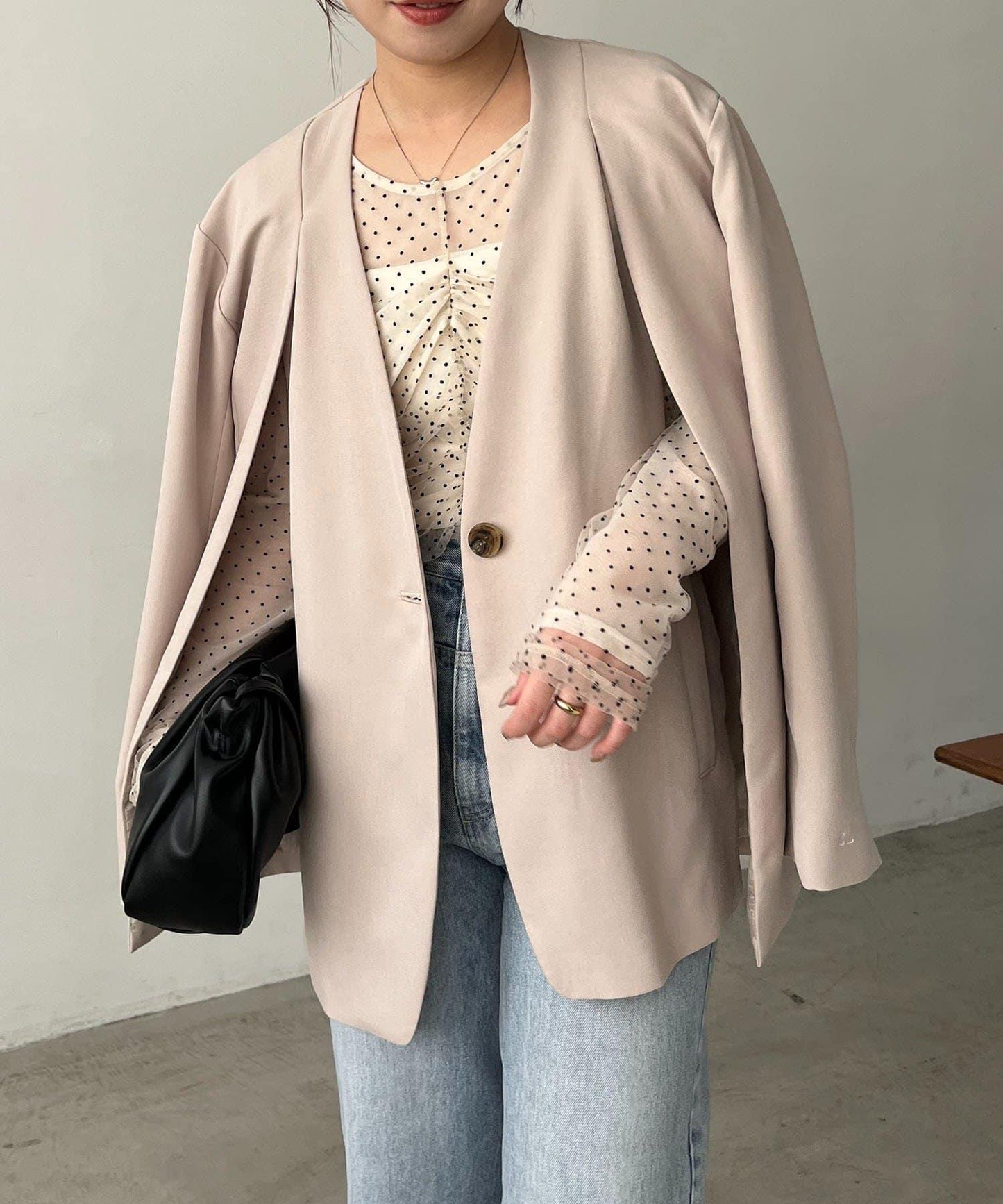 開叉袖西裝外套