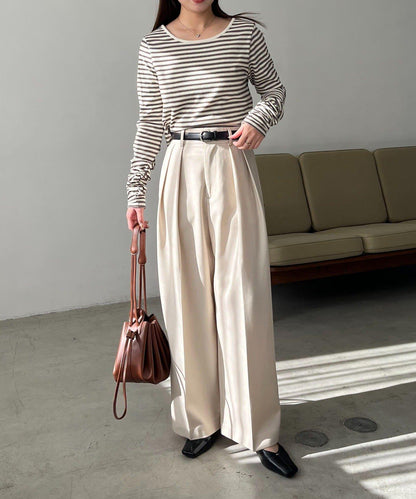 後背U領短款條紋T恤