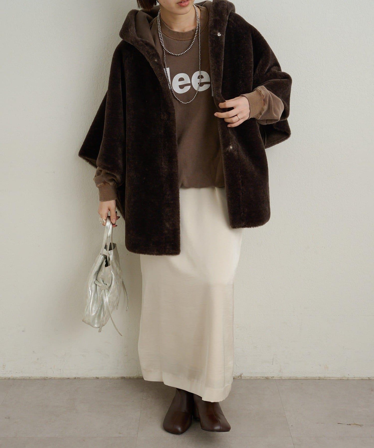 【Omekashi】短款仿毛絨斗篷