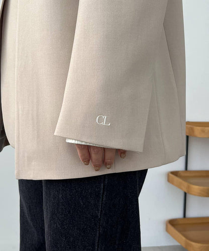 開叉袖西裝外套