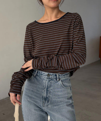 後背U領短款條紋T恤