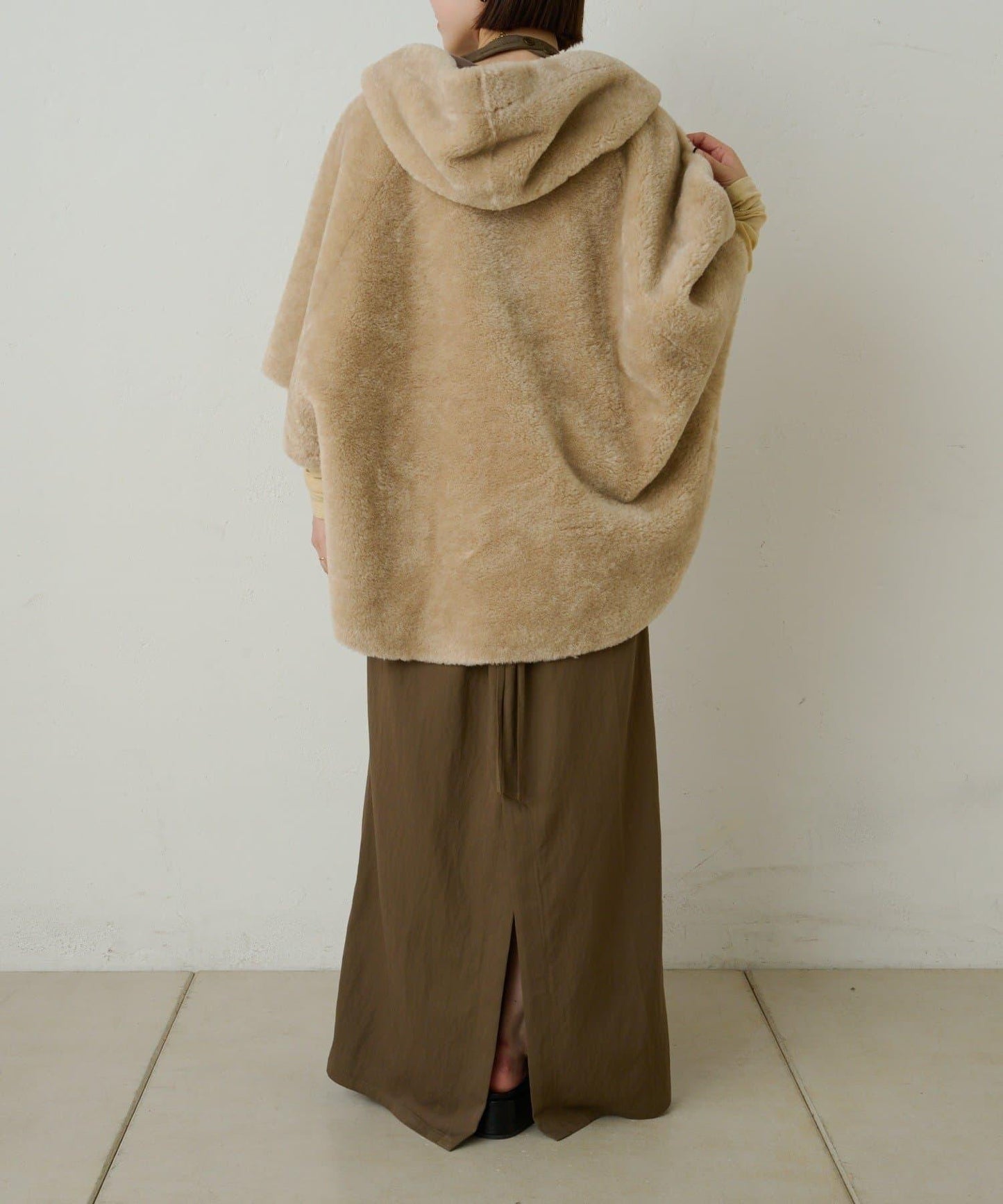 【Omekashi】短款仿毛絨斗篷