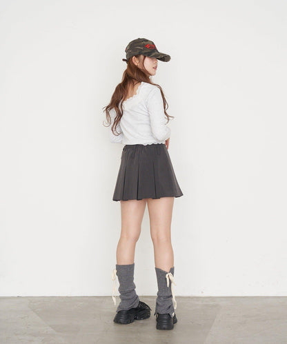 帶胸墊蕾絲長袖T恤