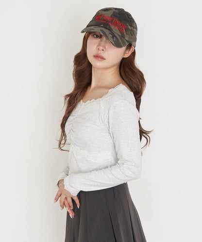 帶胸墊蕾絲長袖T恤