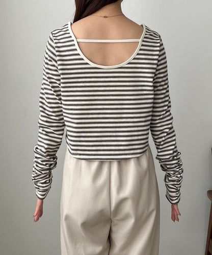 後背U領短款條紋T恤