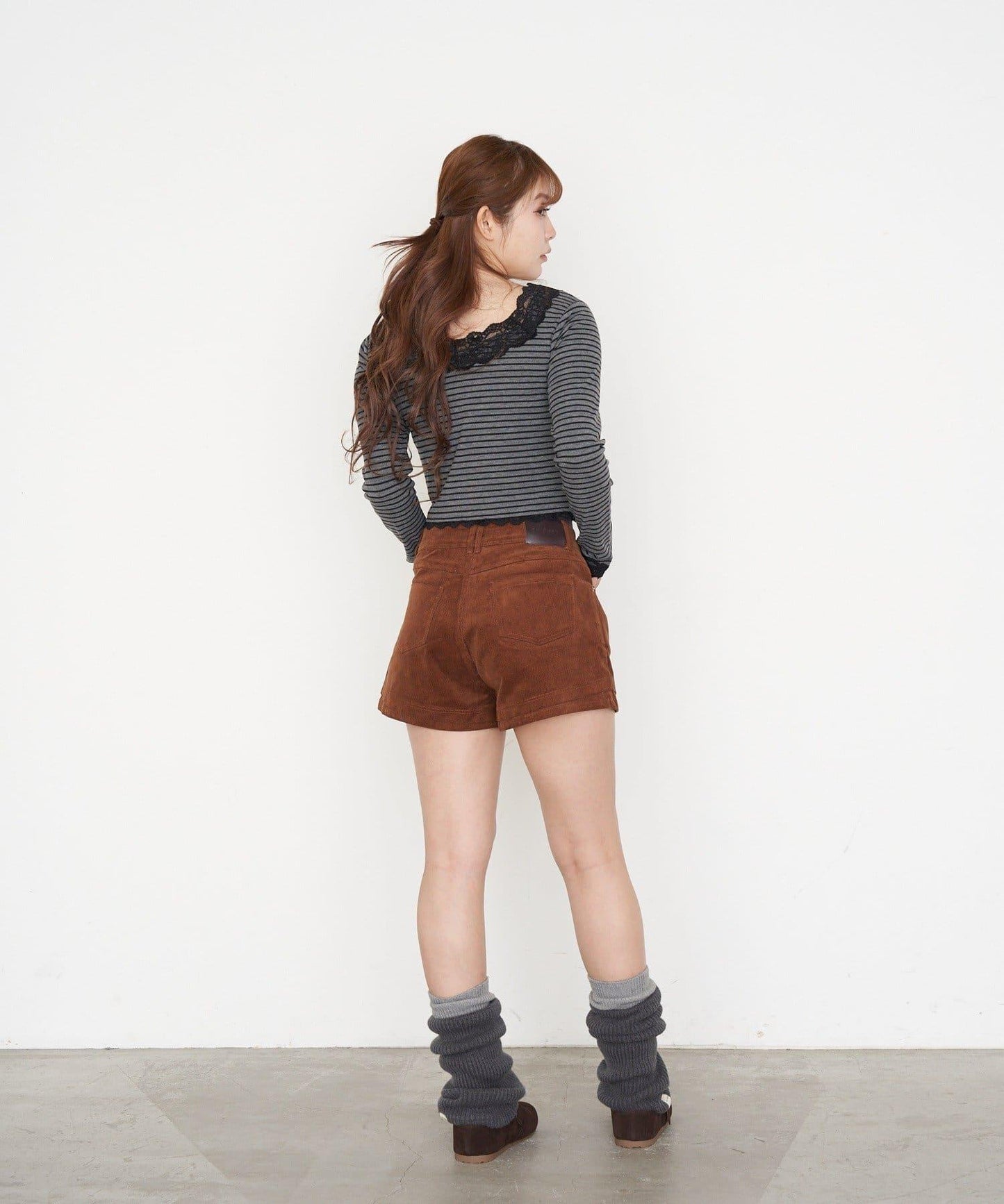 分層設計燈芯絨短褲