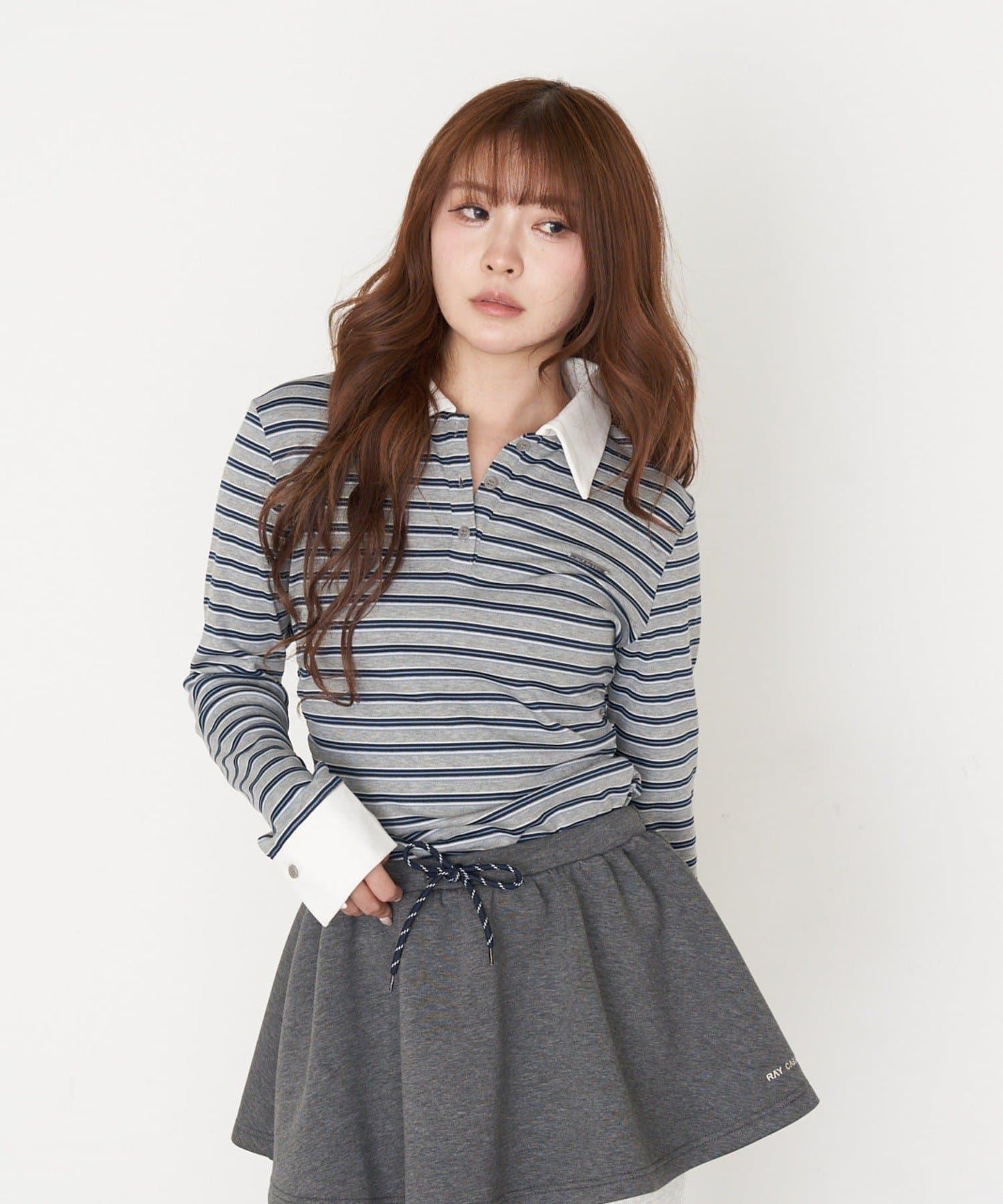 多色條紋胸部刺繡修身POLO衫