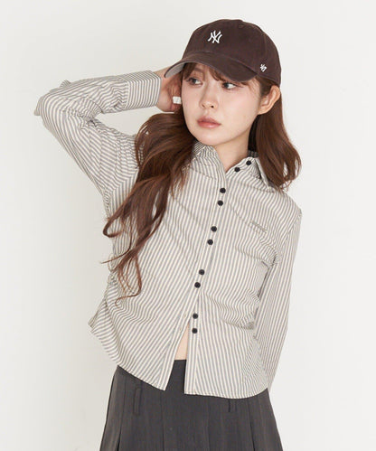 胸部刺繡修身襯衫