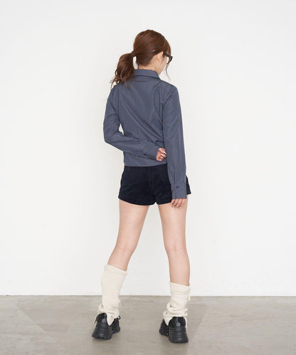 胸部刺繡修身襯衫