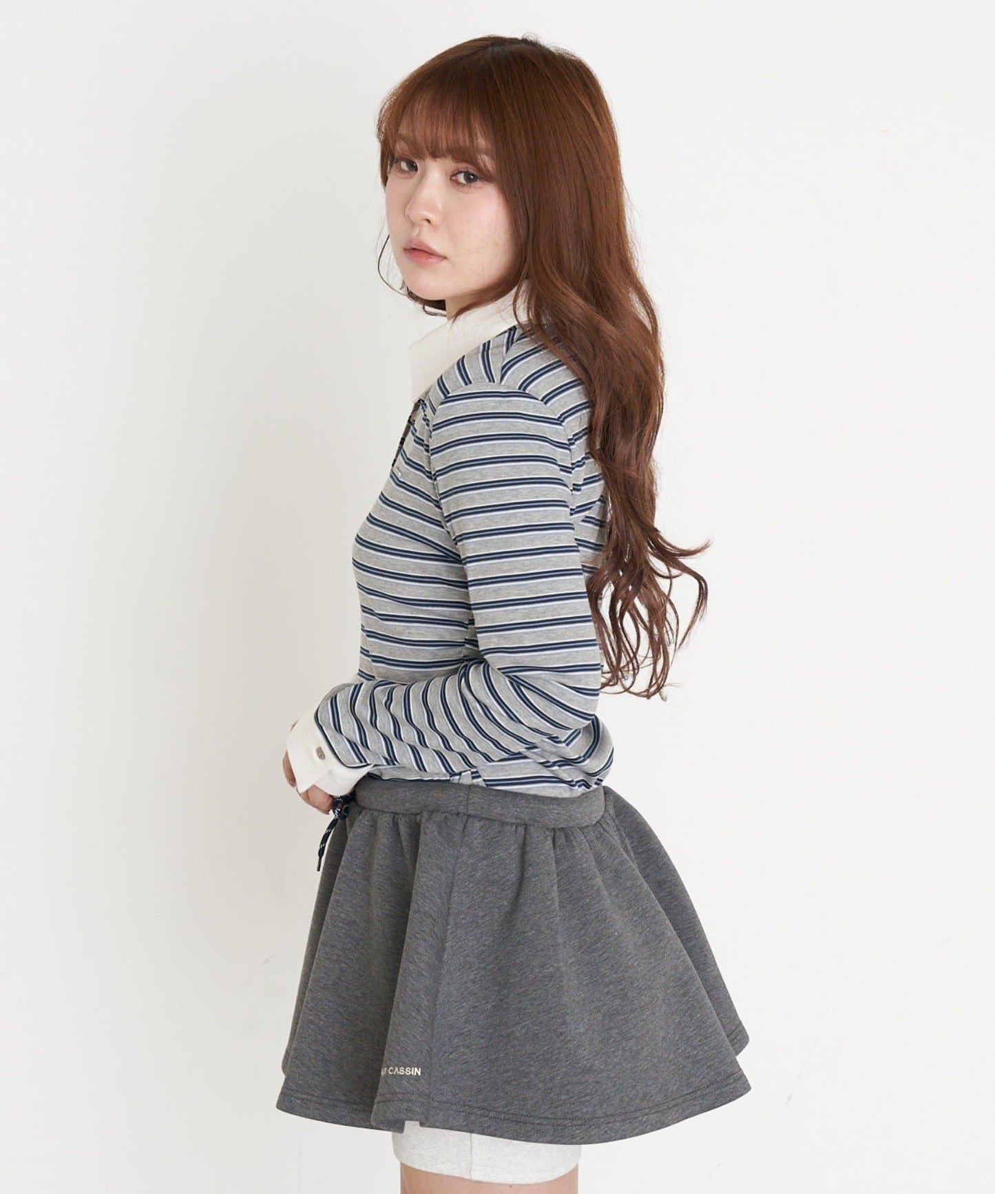 多色條紋胸部刺繡修身POLO衫