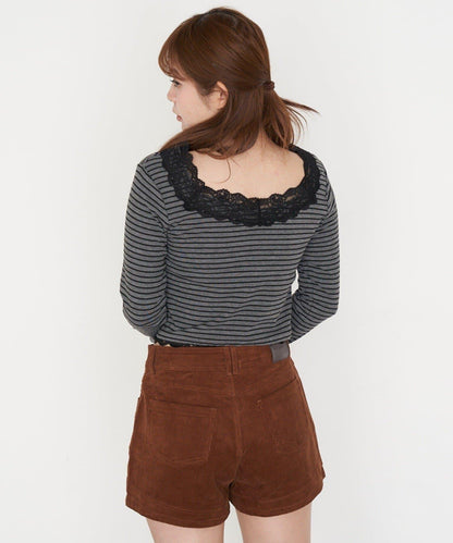 帶胸墊蕾絲長袖T恤