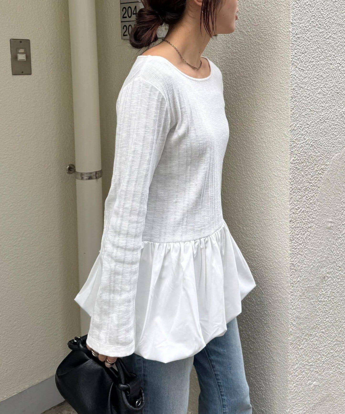 下襬氣球隨機羅紋上衣