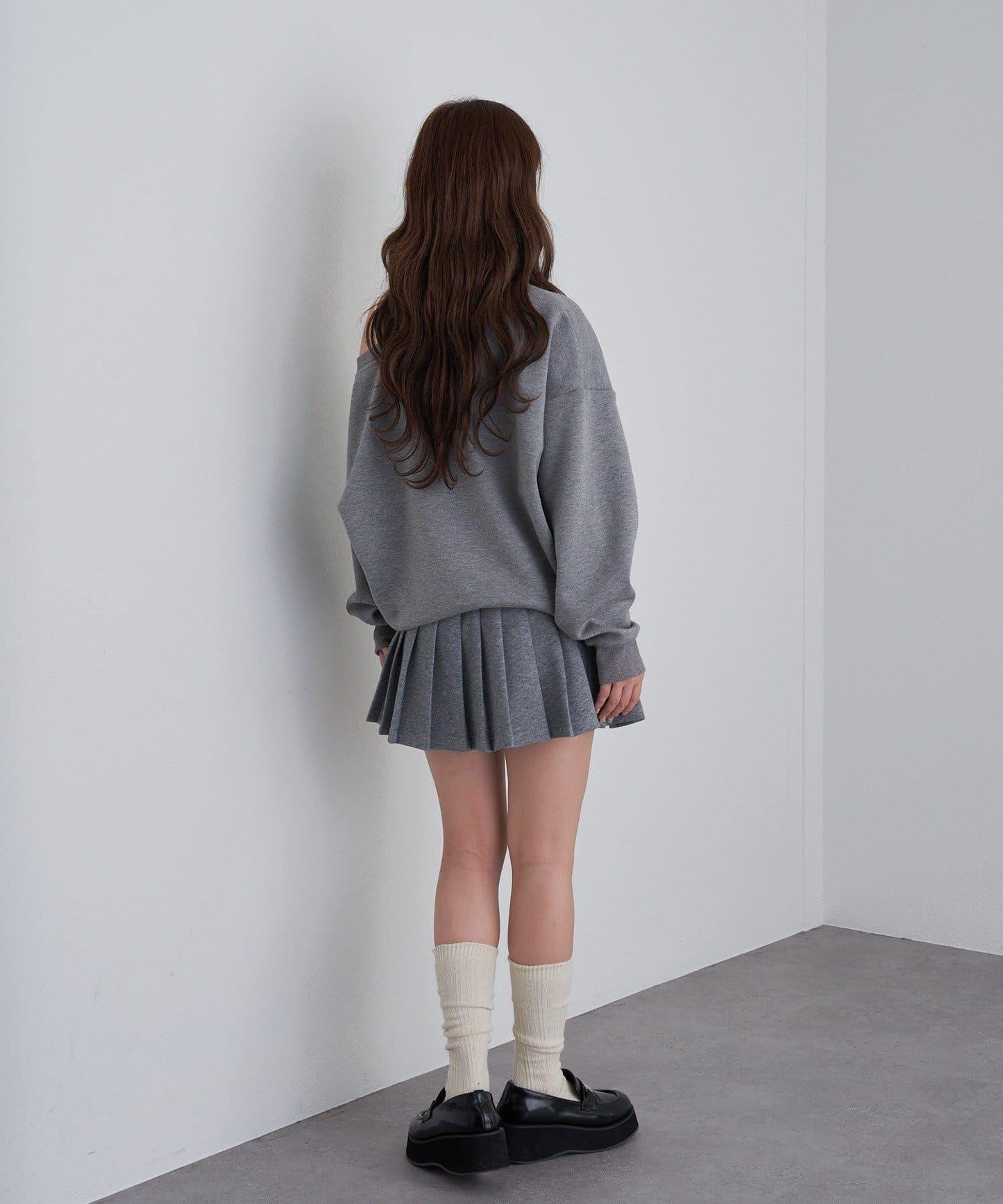 【RAY CASSIN】層疊字母單肩衛衣