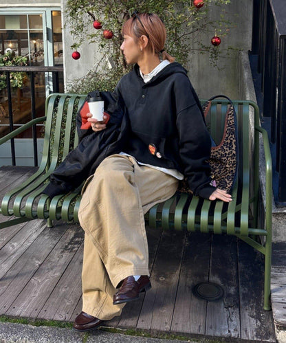 男女同款噴塗工藝亨利扣連帽衛衣