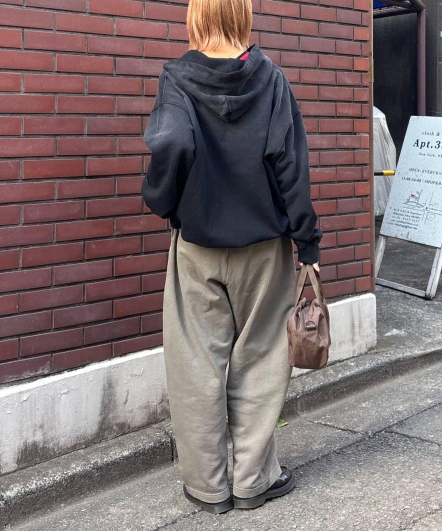 UNISEX水洗磨毛衛衣休閒褲