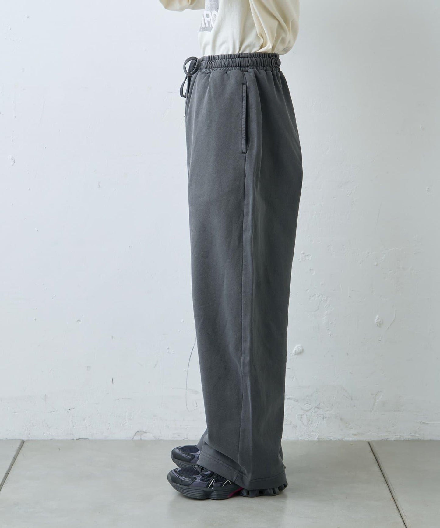 UNISEX水洗磨毛衛衣休閒褲