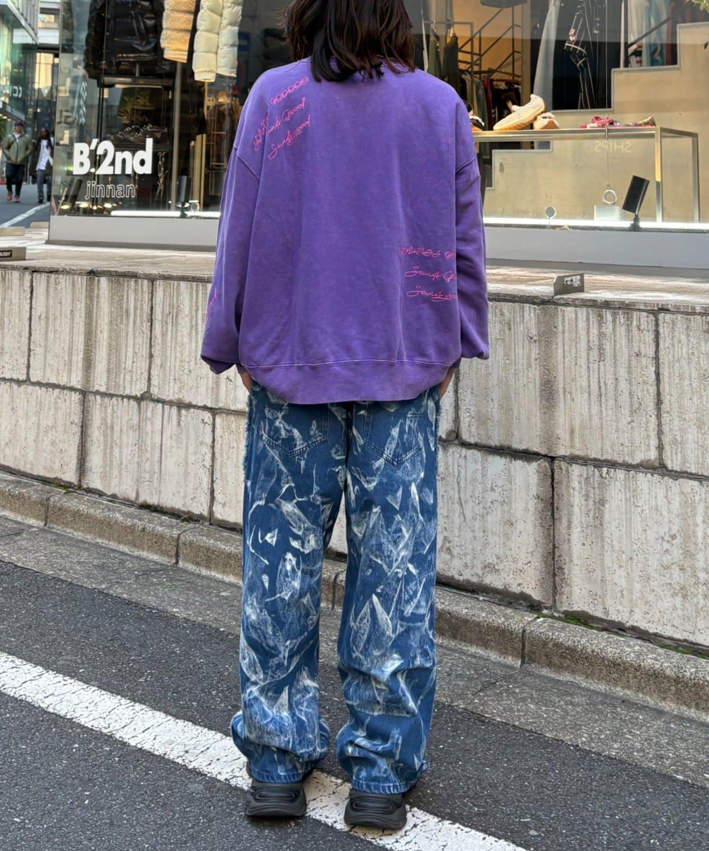 DOG印花刺繡復古衛衣