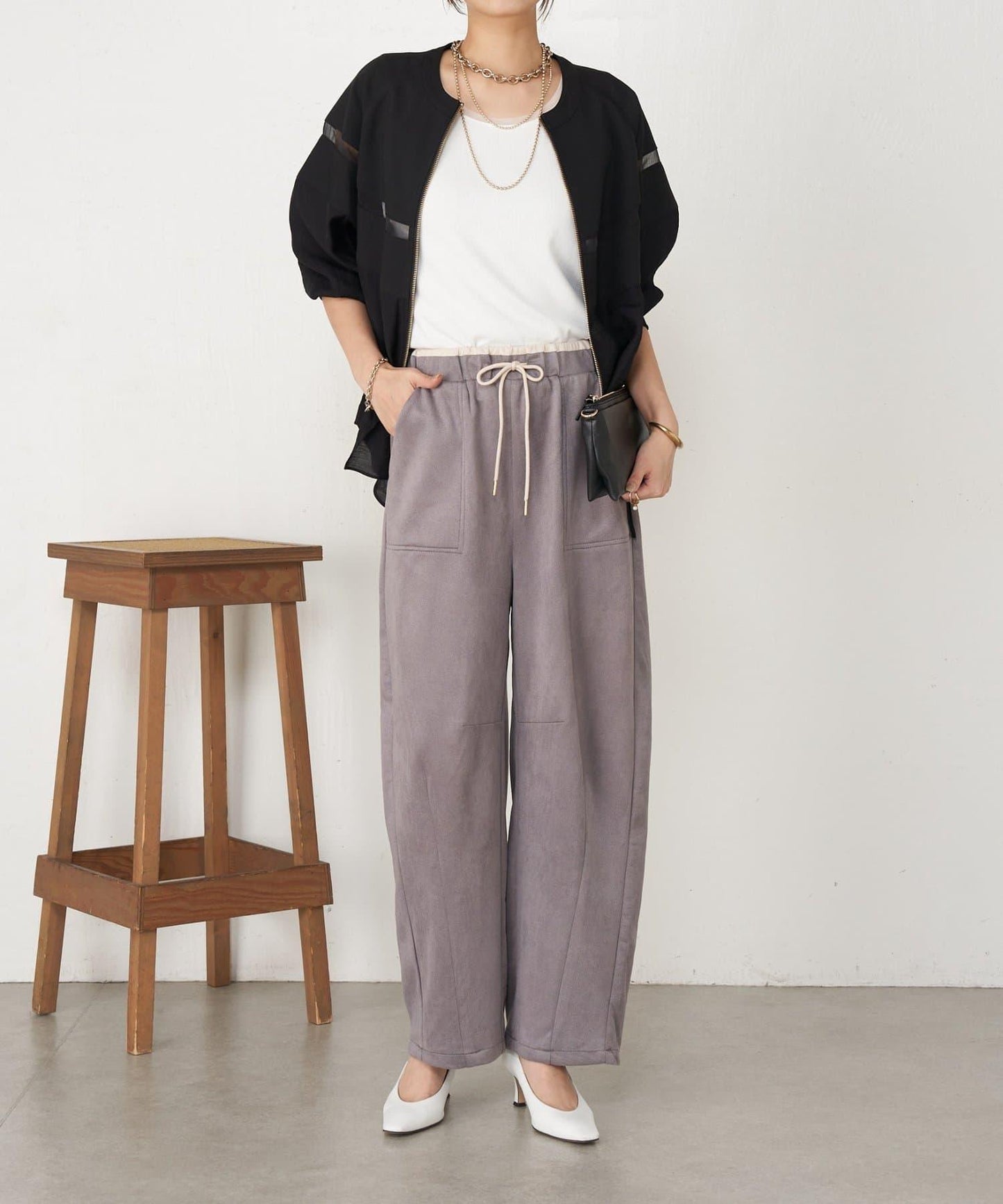 層疊風麂皮彎曲褲