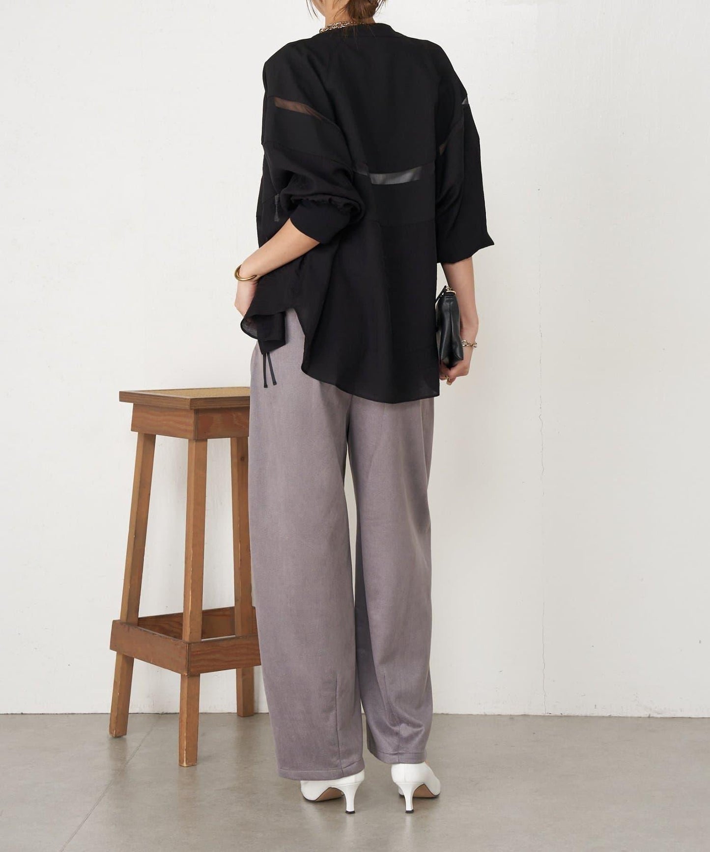 層疊風麂皮彎曲褲