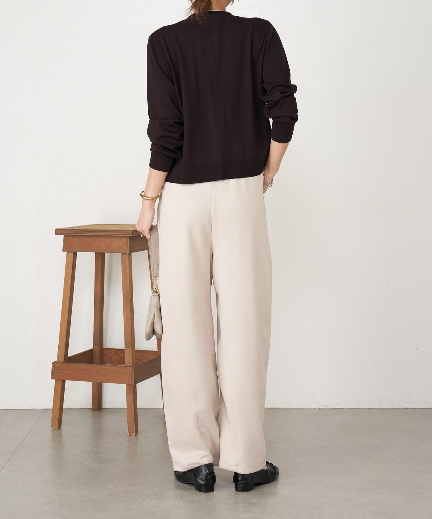 層疊風麂皮彎曲褲