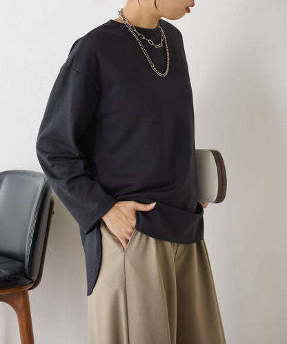 下襬圓弧彈力針織衫