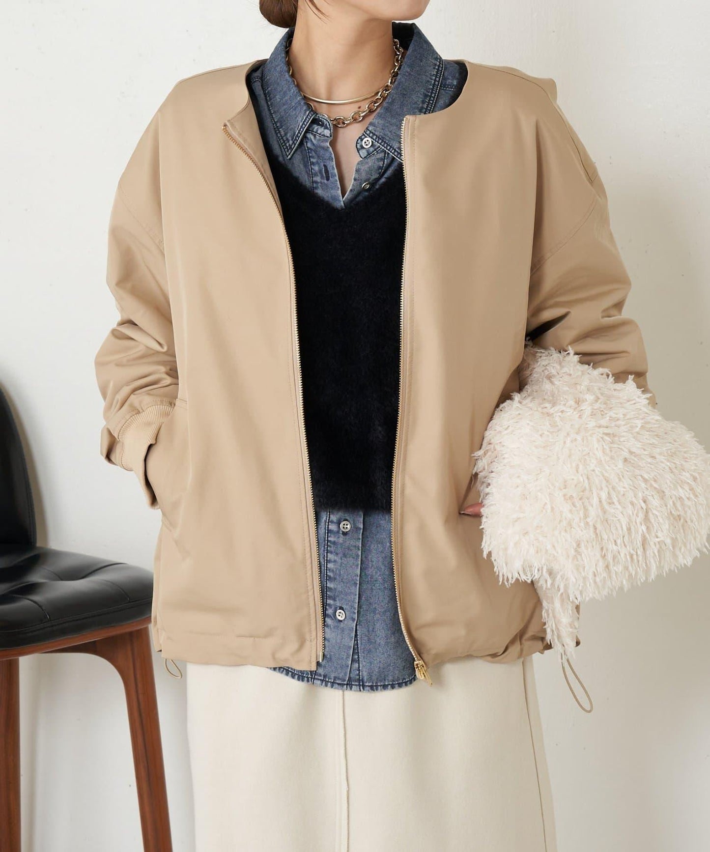 中棉後褶皺大衣