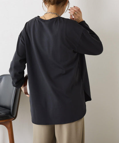 下襬圓弧彈力針織衫