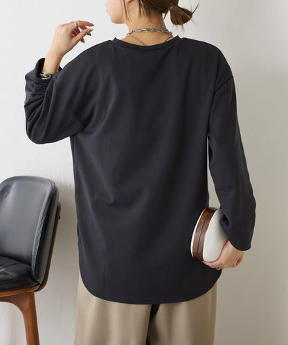 下襬圓弧彈力針織衫