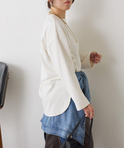 下襬圓弧彈力針織衫