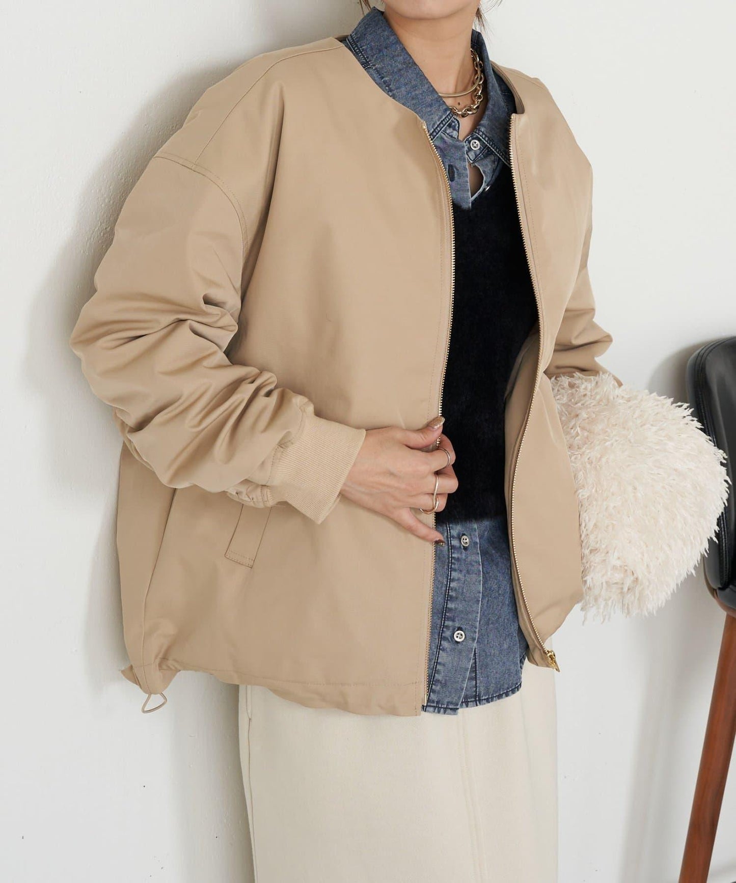 中棉後褶皺大衣