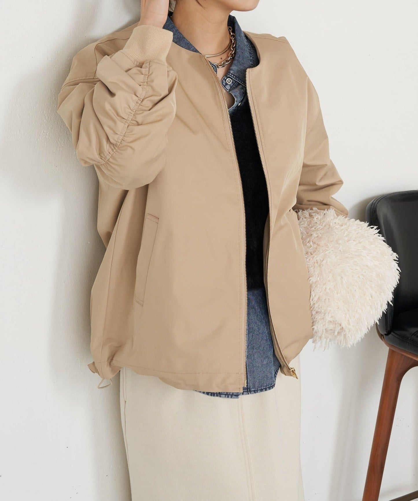 中棉後褶皺大衣