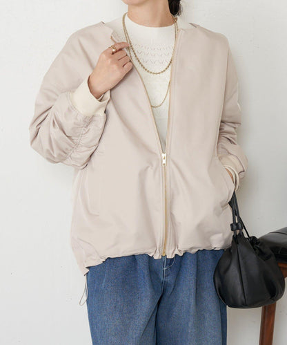 中棉後褶皺大衣