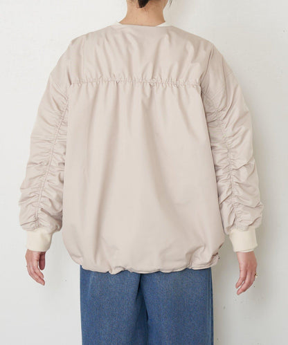 中棉後褶皺大衣