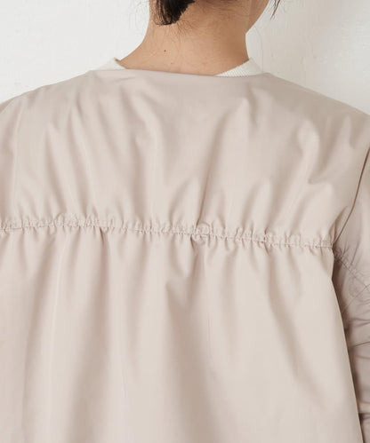 中棉後褶皺大衣