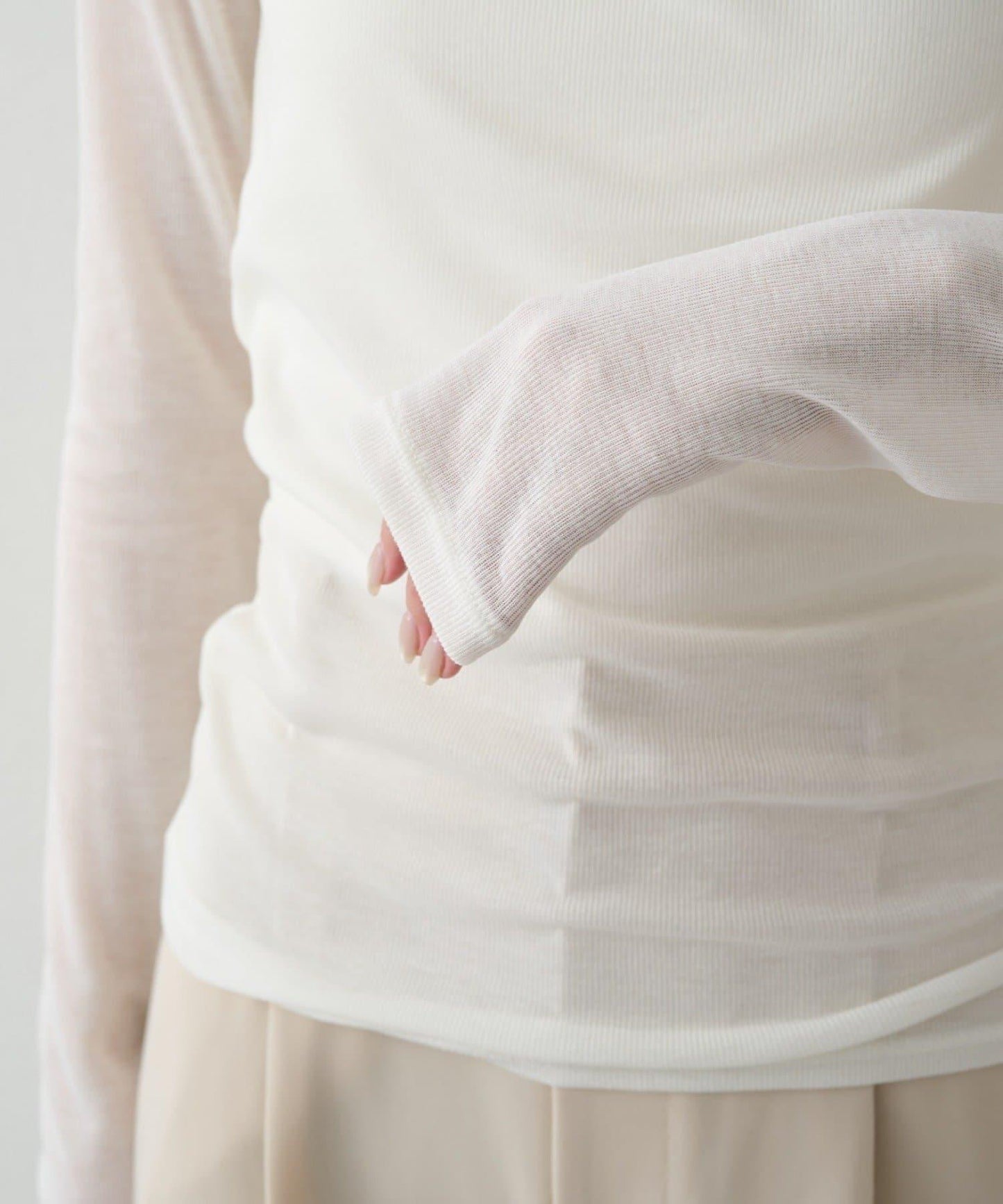 圓領透視長袖T恤