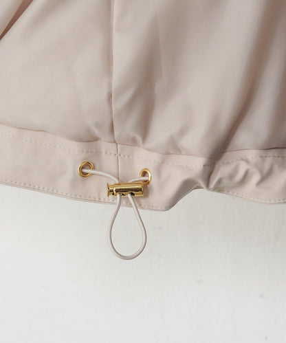 中棉後褶皺大衣