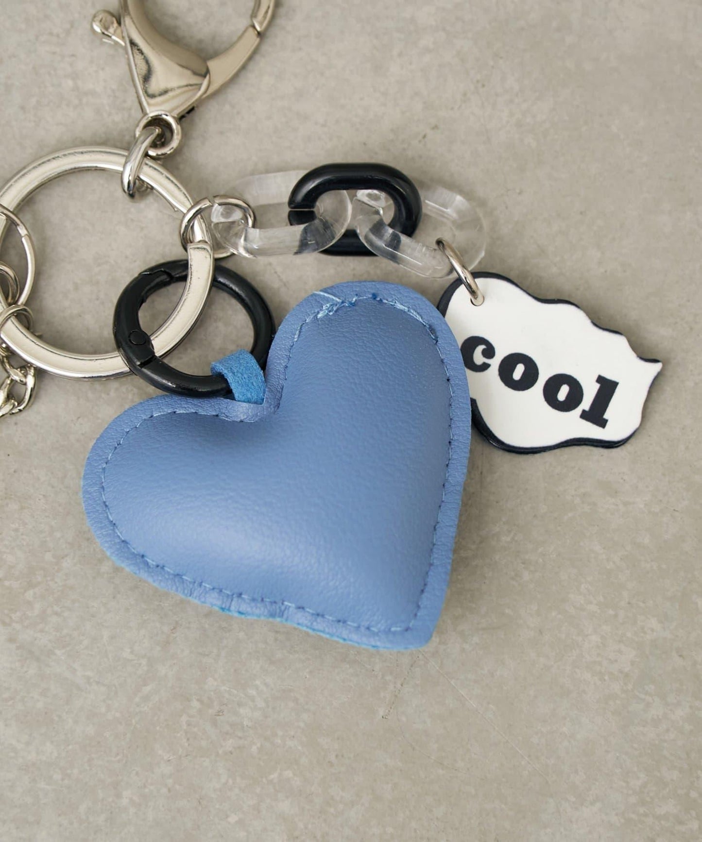 【cache cache カシュカシュ】動物掛飾串飾