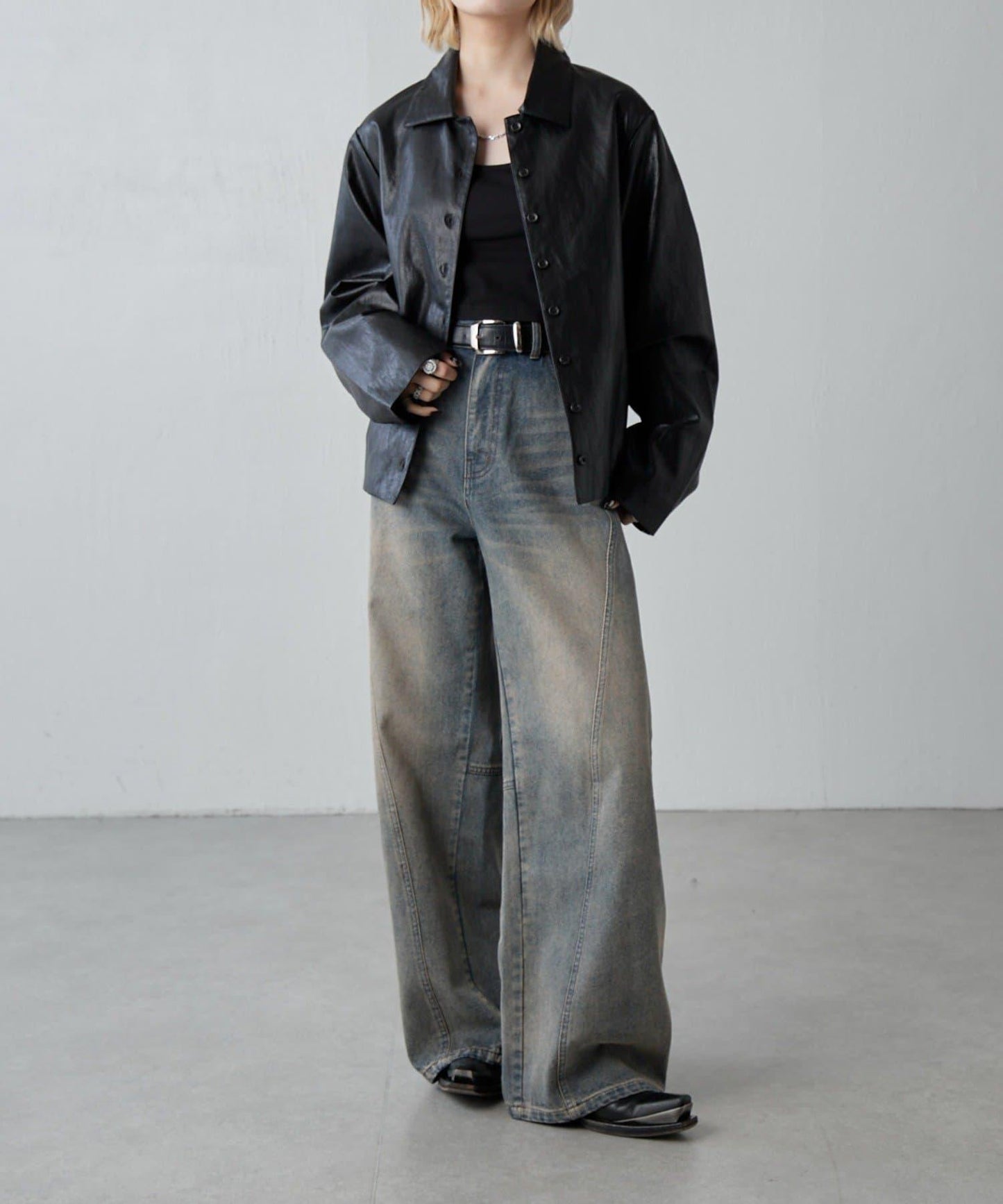 拼接設計寬鬆牛仔褲