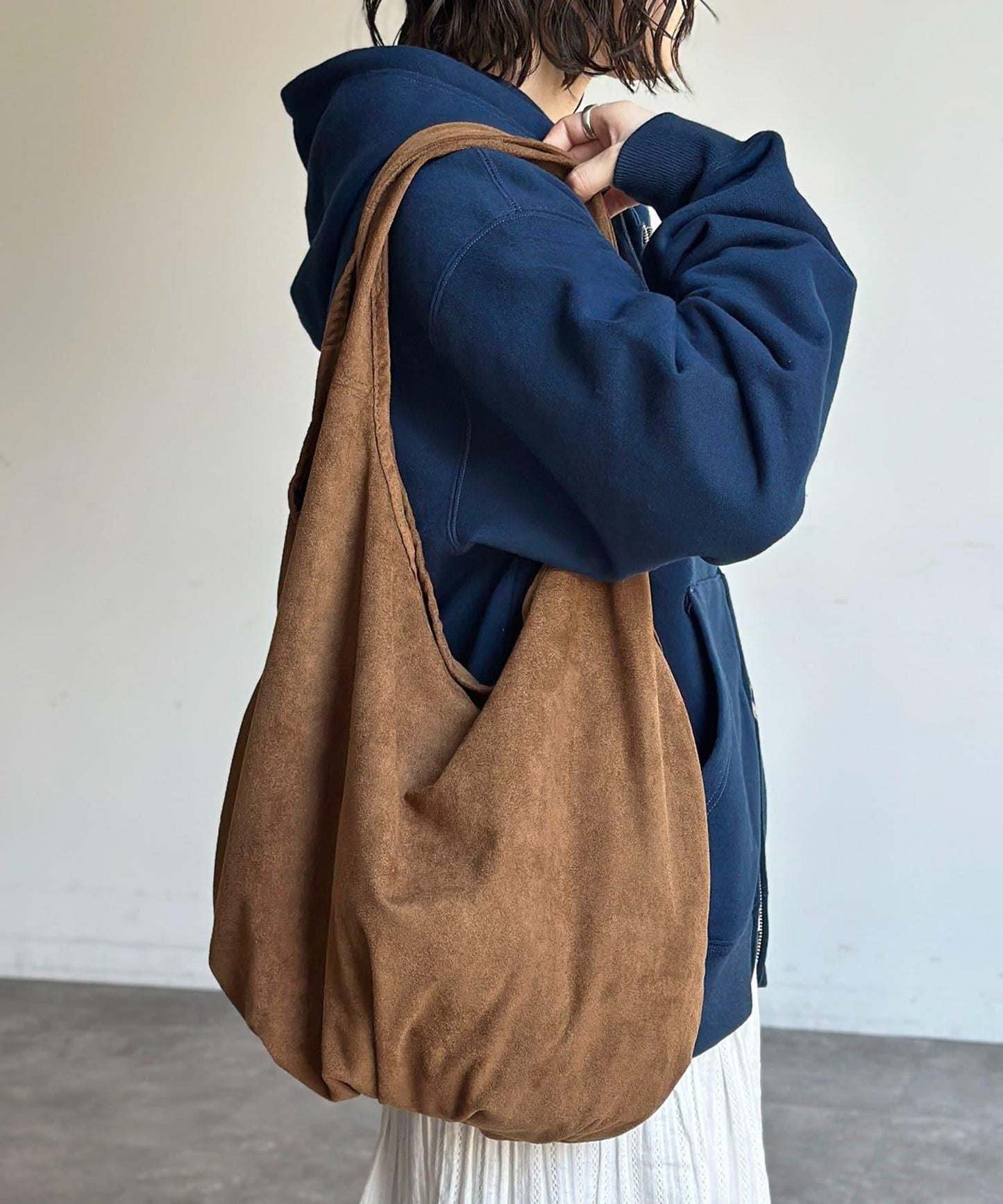 仿麂皮單肩手提包