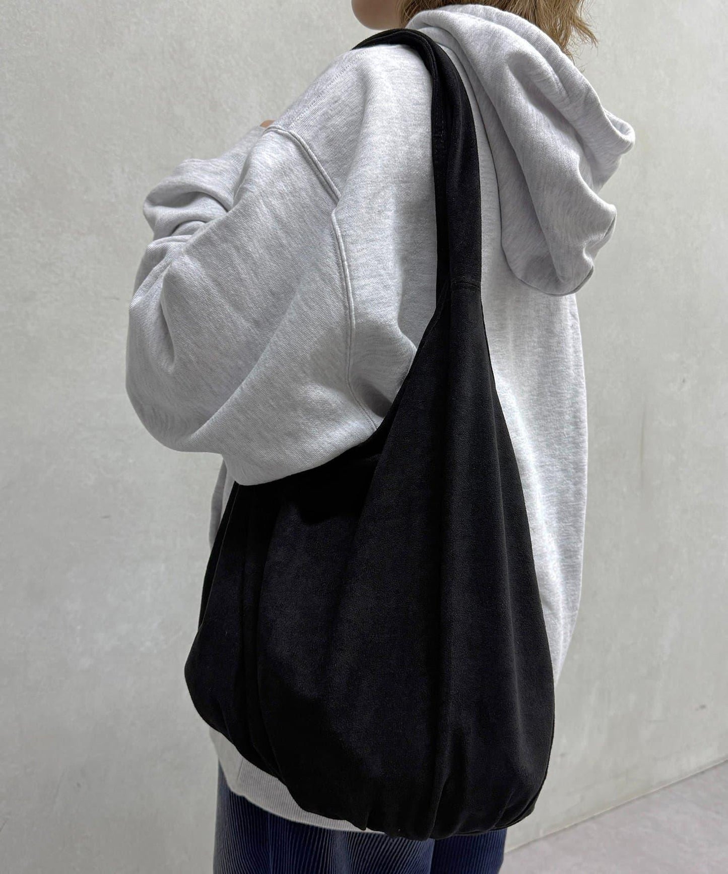 仿麂皮單肩手提包