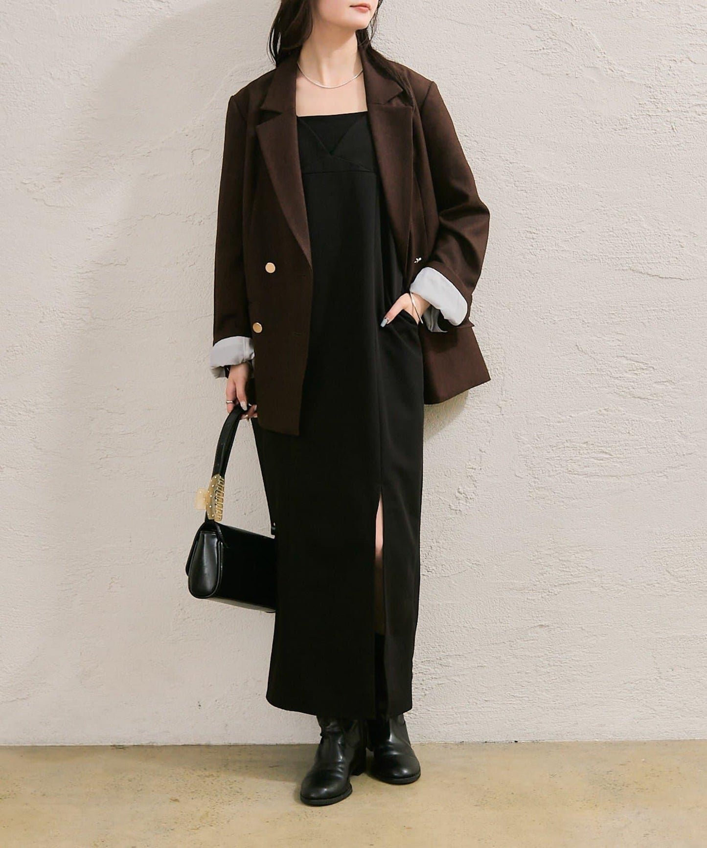 褶皺吊帶背心套裝連衣裙