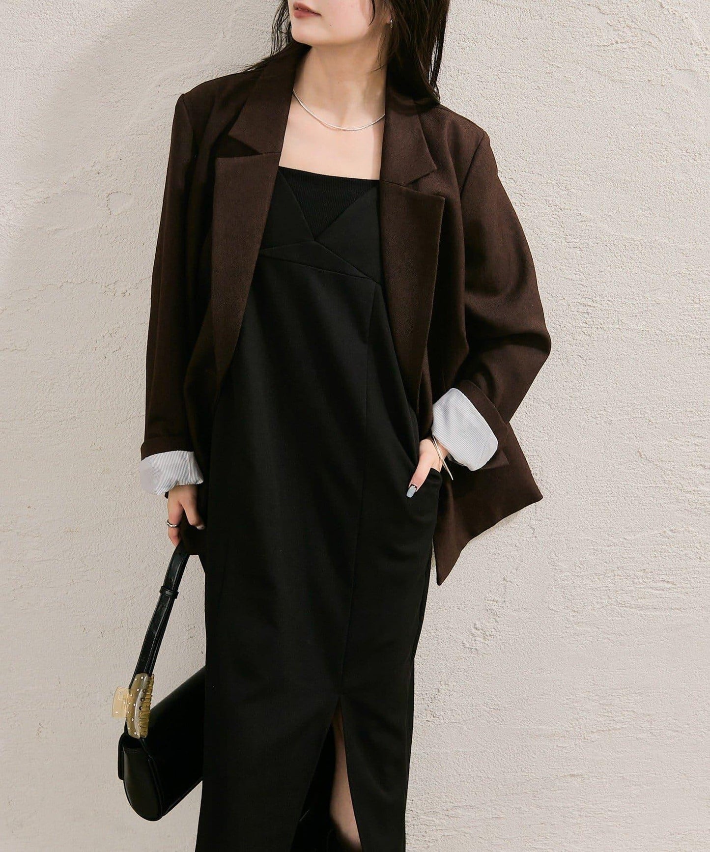 褶皺吊帶背心套裝連衣裙