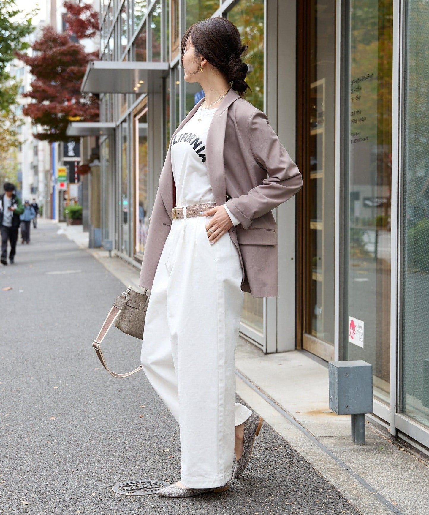 【可通勤休閒兩用】乾爽斜紋布尖領西裝外套/預計2月上旬發貨