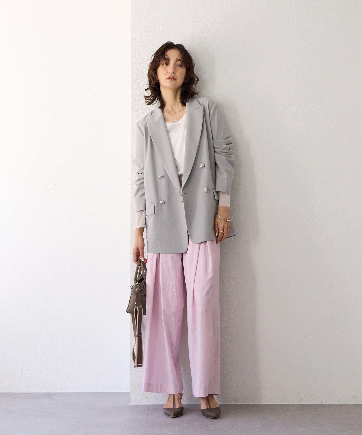 【可通勤休閒兩用】乾爽斜紋布尖領西裝外套/預計2月上旬發貨