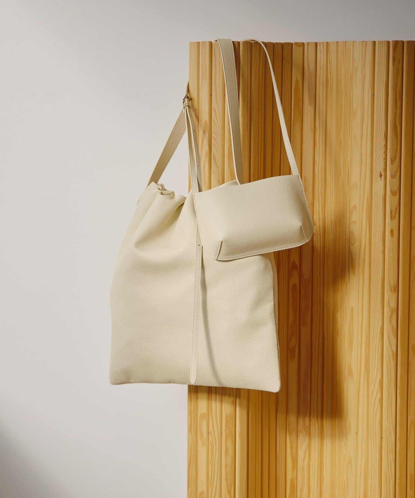 【Hoaw.】褶皺單肩包